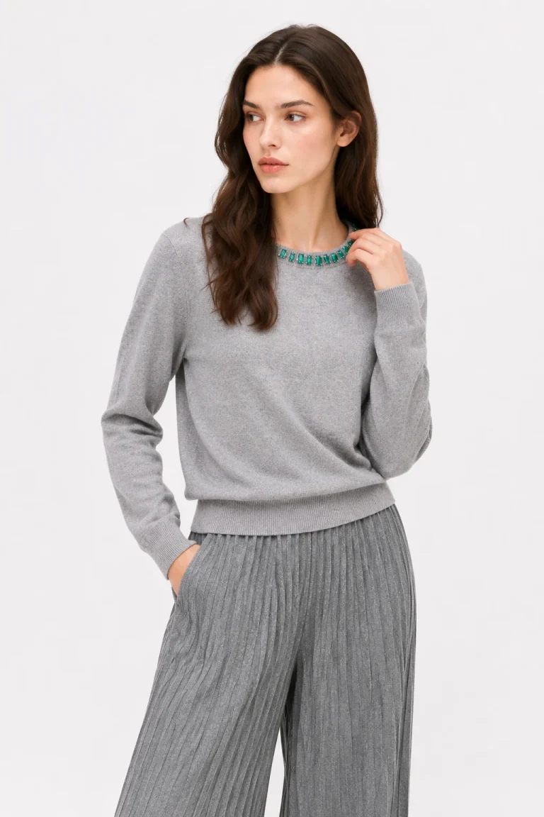 Choosing OEM or ODM Knitwear Manufacturing for Fashion Brands