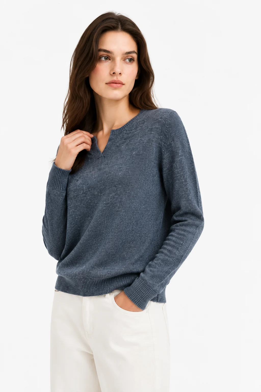 Domestic vs Overseas Knitwear Manufacturing for Boutique Brands: 2026 Decision Guide